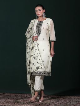 Shree - Women Off White Embroidered Kurta Pant with Dupatta