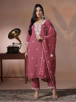 Shree - Pink Women Silk Blend Peach Embroidered Kurta Pant with Dupatta