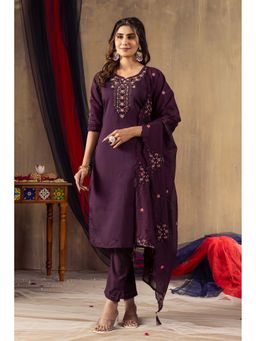 Vedant Vastram - Women Wine Chiniya Silk Round Neck Salwar with Kameez and Dupatta