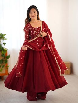 Wedani - Women Maroon Silk Round Neck Anarkali Kurta with Pant and Dupatta