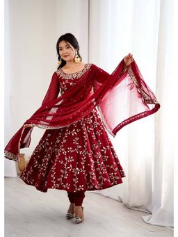 Wedani - Women Maroon Georgette Round Neck Anarkali Kurta with Pant and Dupatta