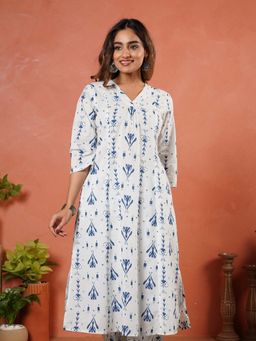 ARAMYA - Women White Pure Cotton V-Neck Kurta