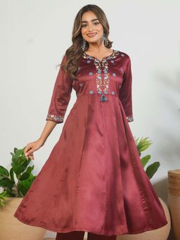 ARAMYA - Women Maroon Satin Round Neck Kurta