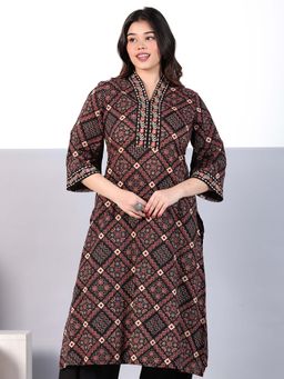 ARAMYA - Women Black Pure Cotton V-Neck Kurta