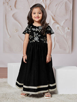 Vastramay - Half Sleeves Velvet Floral Embroidered Sequinned Gown - Black
