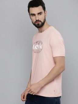 Levi's - Men Pink Crew Neck T-Shirt
