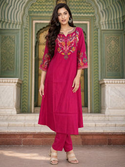 Rangita - Magenta Viscose Regular Fit Embroidered Kurta With Pant
