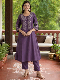 Rangita - Lavender Viscose Regular Fit Embroidered Kurta With Pant