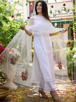 Lavanya The Label - White Chiffon Relaxed Fit Floral Kurta With Pant & Dupatta