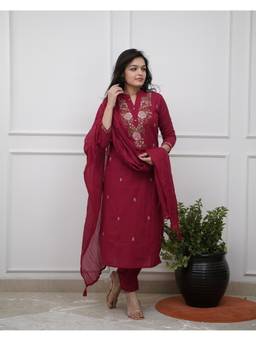 THE52 - Maroon Women's Rayon Slub Embroidery Work Straight Kurta with Pant and Dupatta