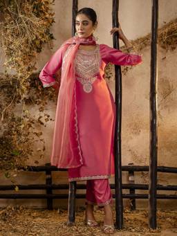 VredeVogel - Women's Peach Silk Blend Embroidered Straight Kurta with Pant and Dupatta