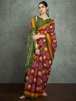 Akhilam - Women's Georgette Fabric Maroon Printed Saree with Unstitched Blouse