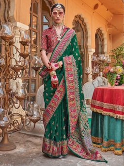Akhilam - Women's Georgette Fabric Green Printed Saree with Unstitched Blouse