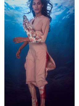 Nirmooha - Salmon Pink Straight Kurti with Pant and Net Dupatta