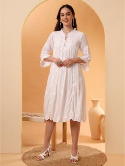 The Chikan Label - Embroidered Chikankari Muslin White Kurta