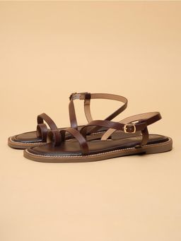 ERIDANI - Women Elle Brown One Toe Strappy Flats