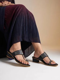 Chaal Chalan - Ziva Black Kolhapuris