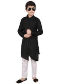 Black color option, Sold out, Currently selected