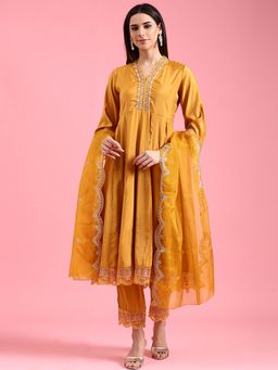NEERU'S - Mustard Solid Kurta with Pant and Dupatta