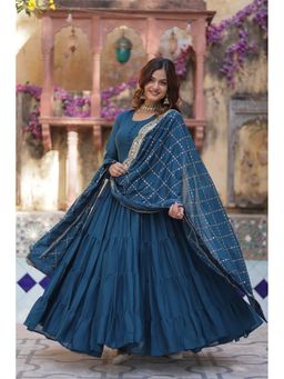 Wedani - Turquoise Solid Kurta with Pant and Dupatta