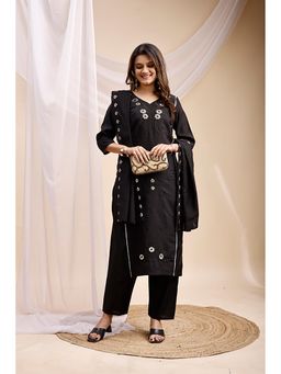 Wedani - Black Floral Kurta with Pant and Dupatta