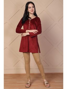 Aurelia - Women Maroon Solid Velvet Straight Kurti