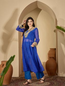 Stylum - Women Blue Printed Georgette A-Line Kurta With Pant