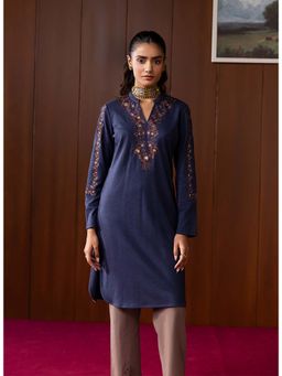 Lakshita - Navy Blue Embroidered Straight Kurta