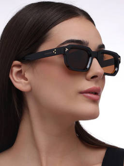 Zaadran - Tourister Brown Wayfarer Sunglasses