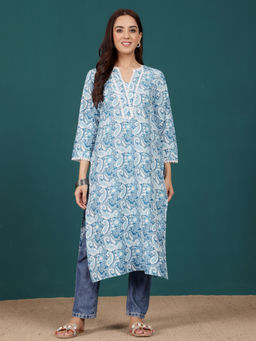 Varanga - Women Blue Paisely Printed Round Neck Lace Detailed Kurta
