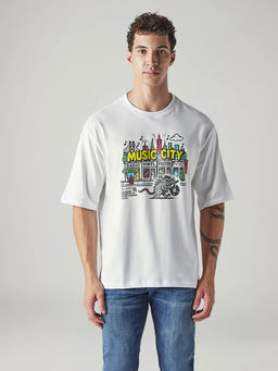 Levi's - Men's White Graphic T-Shirt