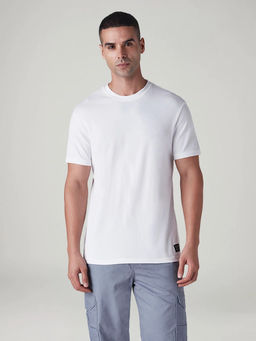 Levi's - Men's White Solid/Plain T-Shirt