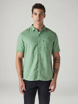 Levi's - Men's Green Solid/Plain Shirt