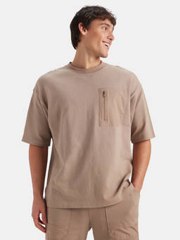 Jockey - Mz02 Men Super Combed Cotton Oversized T-Shirt with Zipper Pocket-Taupe