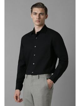Louis Philippe - Men's Cotton Wrinkle Resistant Regular fit Black Solid Formal Shirt