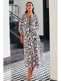 Kay Kay BY KKHUSHI SAHAII - 3D Floral Print Contrast Black Maxi Dress