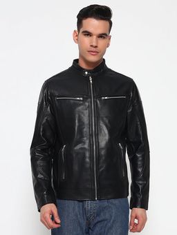 MaheTri - Black Solid Regular Fit Jacket