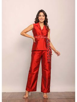 Kaori By Shreya - Red Solid Top with Belt and Pant (Set of 3)