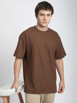 R&B - Men Brown Polycotton Oversized Fit Round Neck Solid T-Shirt