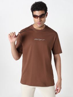 R&B - Men Brown Cotton Relaxed Fit Round Neck Typographic T-Shirt