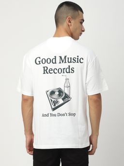 R&B - Men White Cotton Oversized Fit Round Neck Graphic T-Shirt