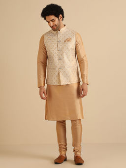 KISAH - Men Off White Kurta and Jacket with Churidar (Set of 3)