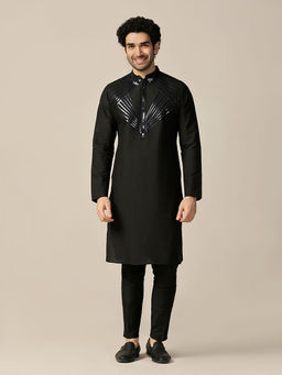 KISAH - Men Black Kurta and Pant (Set of 2)