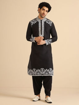 KISAH - Men Black Kurta and Patiala (Set of 2)