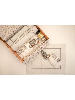 ADYA - Grey Chequered Festive Dining Mat Set