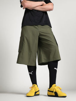 Puma - Green Solid Relaxed Fit Shorts