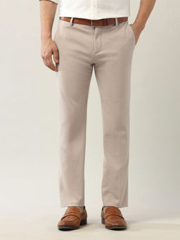 Arrow - Brown Solid Tapered Fit Trouser