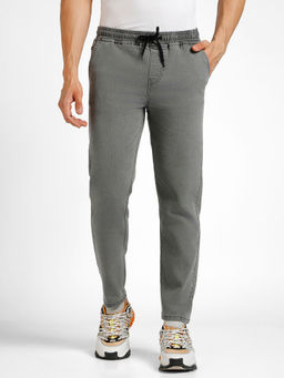 Urbano Fashion - Men Light Grey Regular Fit Washed Jogger Jeans Stretchable