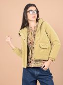 Beige color option, Currently selected