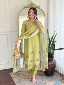 BLACK SCISSOR - Womens Green Embroidered Straight Kurta & Pant With Dupatta